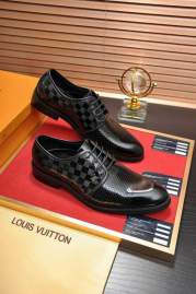 Picture of Louis Vuitton Shoes _SKULVsz38-45mnf071414427